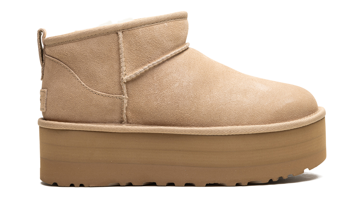 CLASSIC ULTRA MINI PLATFORM WMNS "Sand" 1135092 SAN