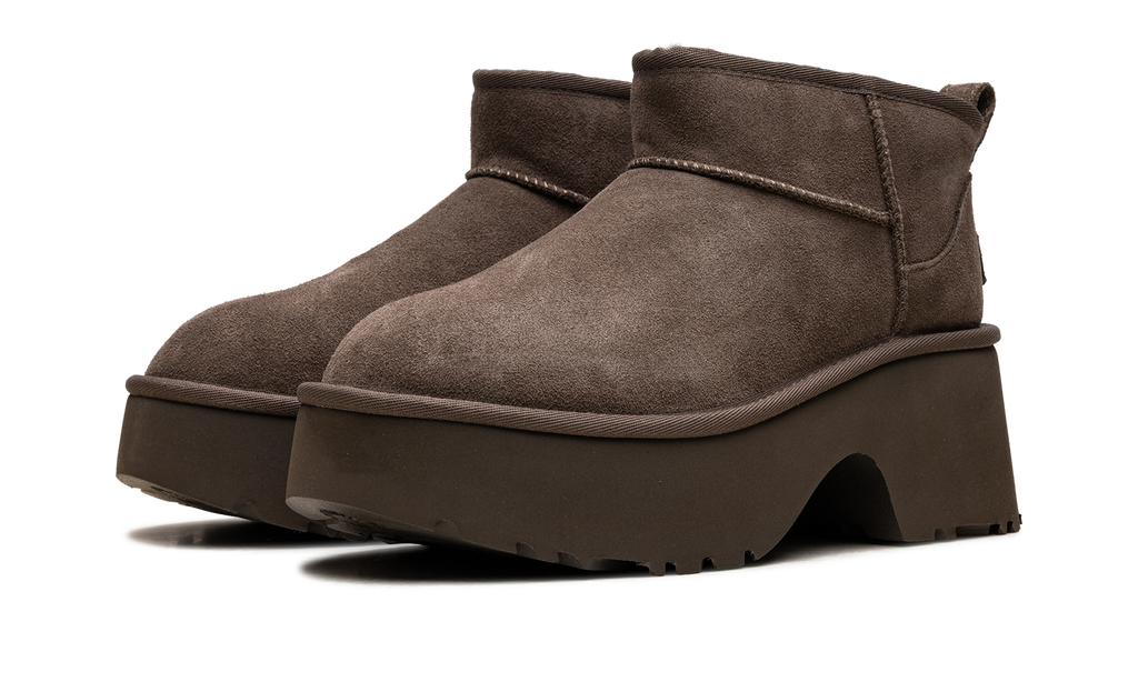 Classic Ultra Mini New Heights Boot WMNS "Hickory" 1158311 HCK