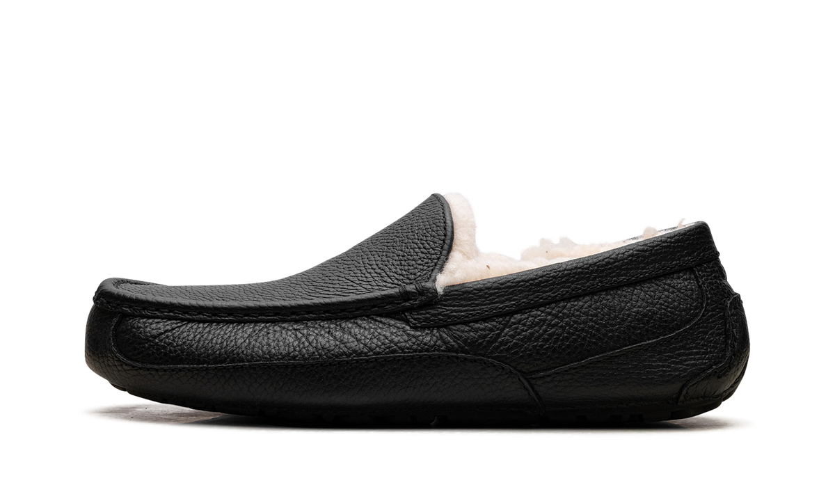 Ascot Leather Slipper "Black" 5379B BLK