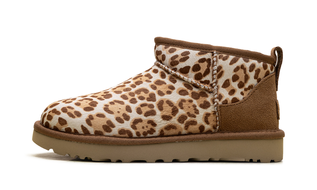 Classic Ultra Mini Boot WMNS "Felicity Leopard Jasmine" 1178110 FDJ